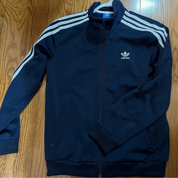 Adidas sweater. Great condition. - Picture 1 of 3